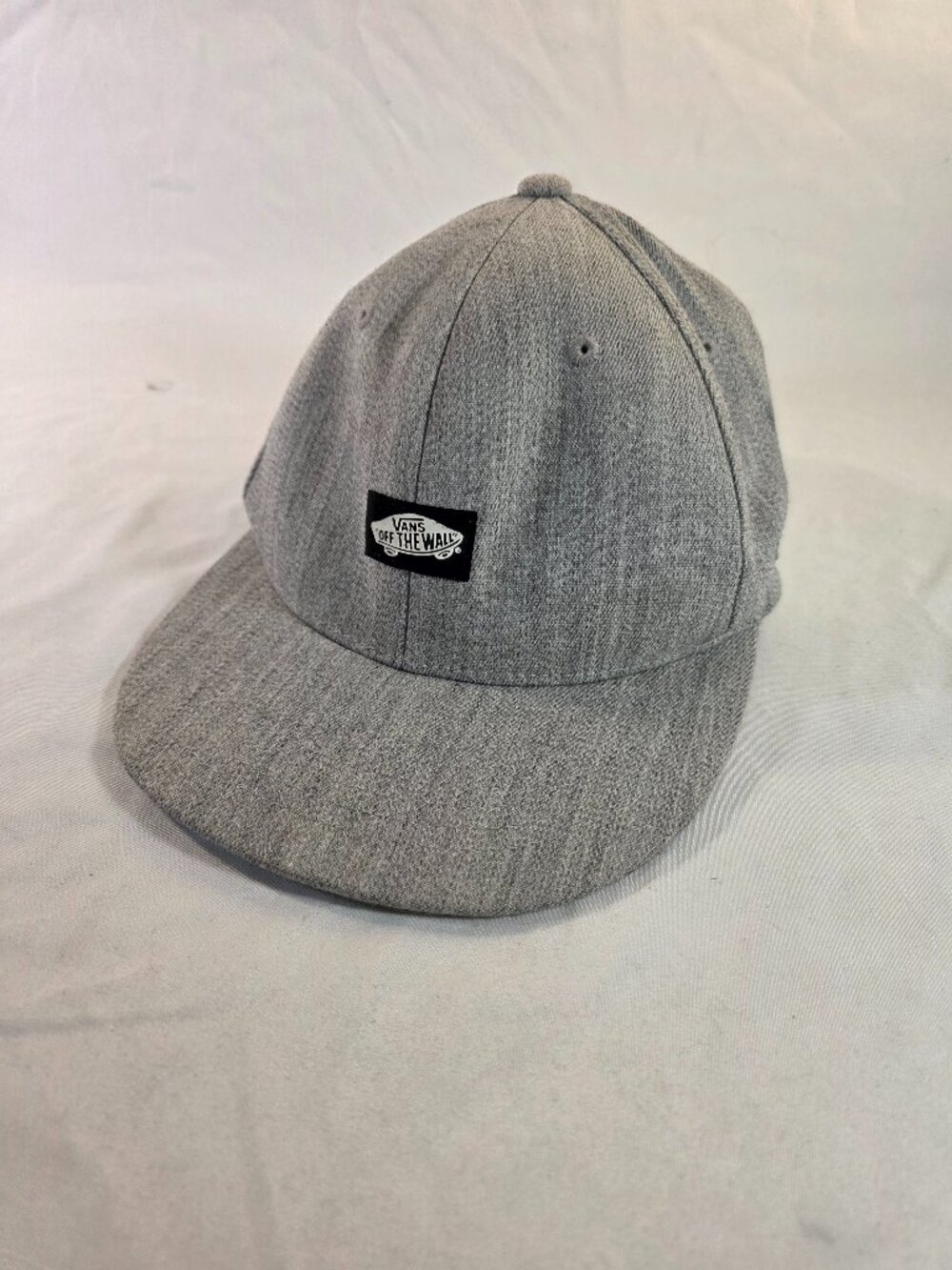 Vans Hat S-M Gray Flexfit Flat Bill Stretch Off The Wall Outdoor Sports
